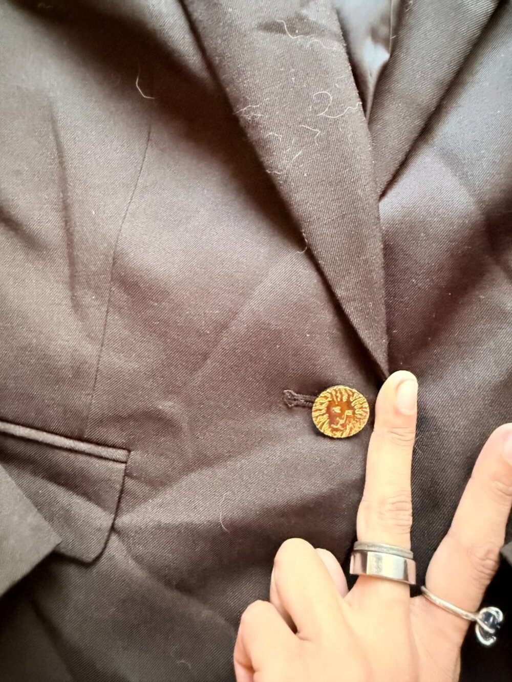 Size M Anne Klein Black Gold Button Tailored Blazer - Picture 3 of 5